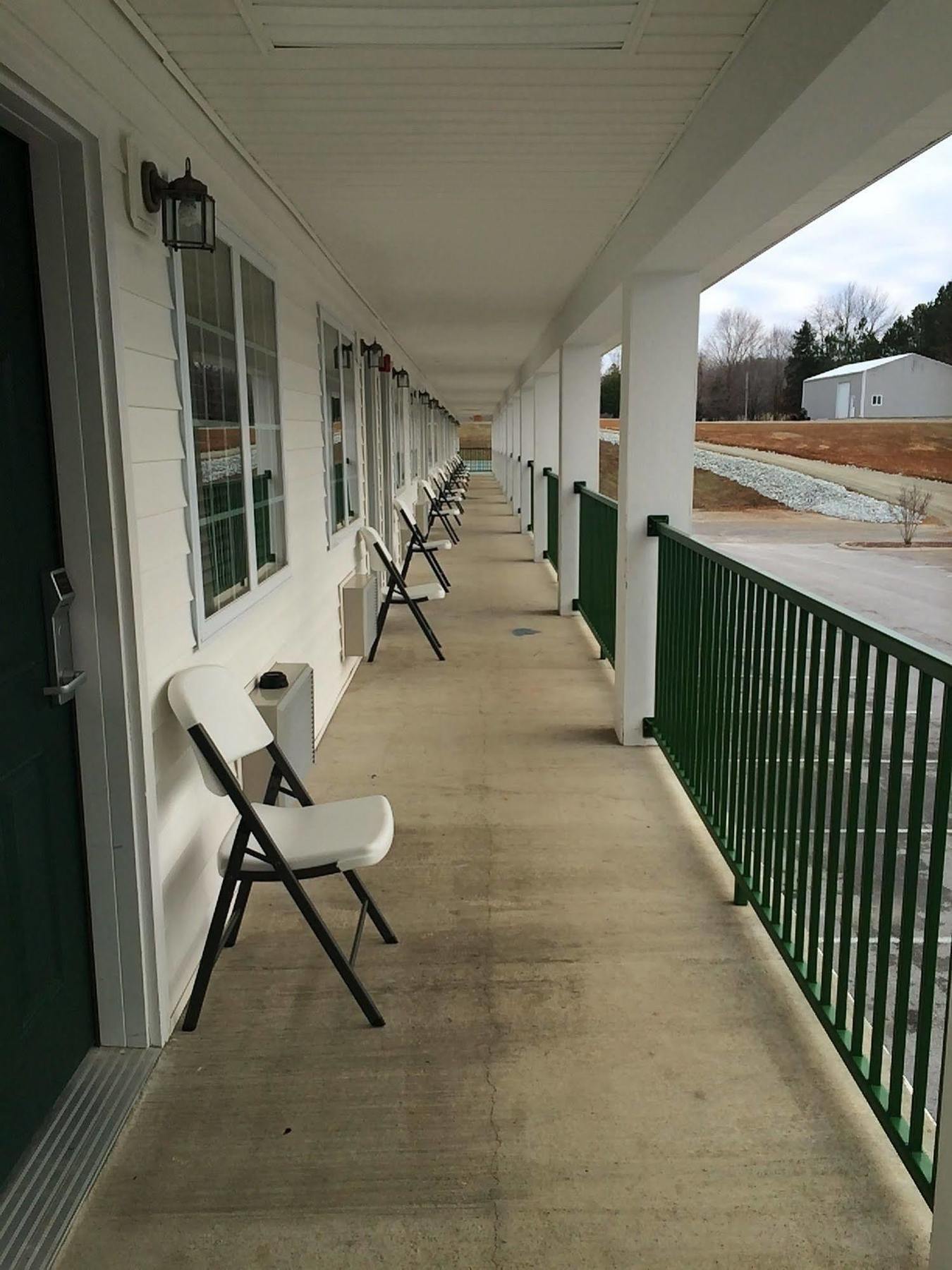 Hurricane Inn Waynesboro Luaran gambar